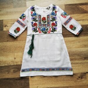 Rochita brodata Timeea 6