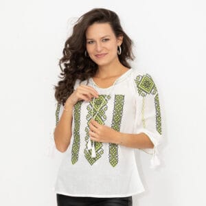 Ie traditionala Marcela 1