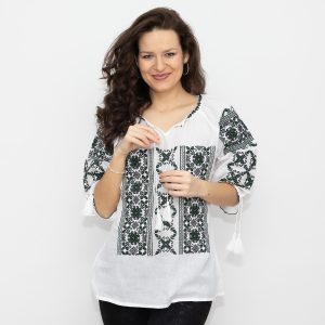 Ie traditionala Valentina 4