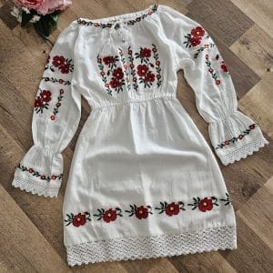 Rochita brodata Timeea 11