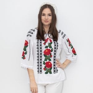 Ie traditionala Marioara