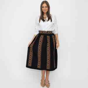 Fusta traditionala brodata Nela 3